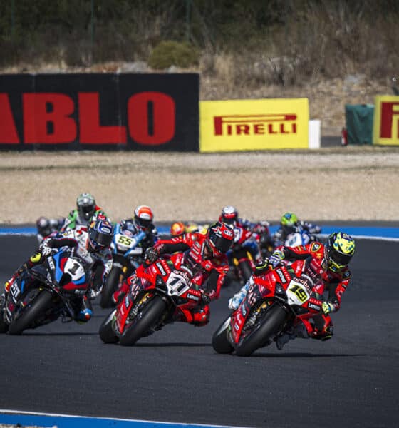 La SBK in azione a Estoril 2025