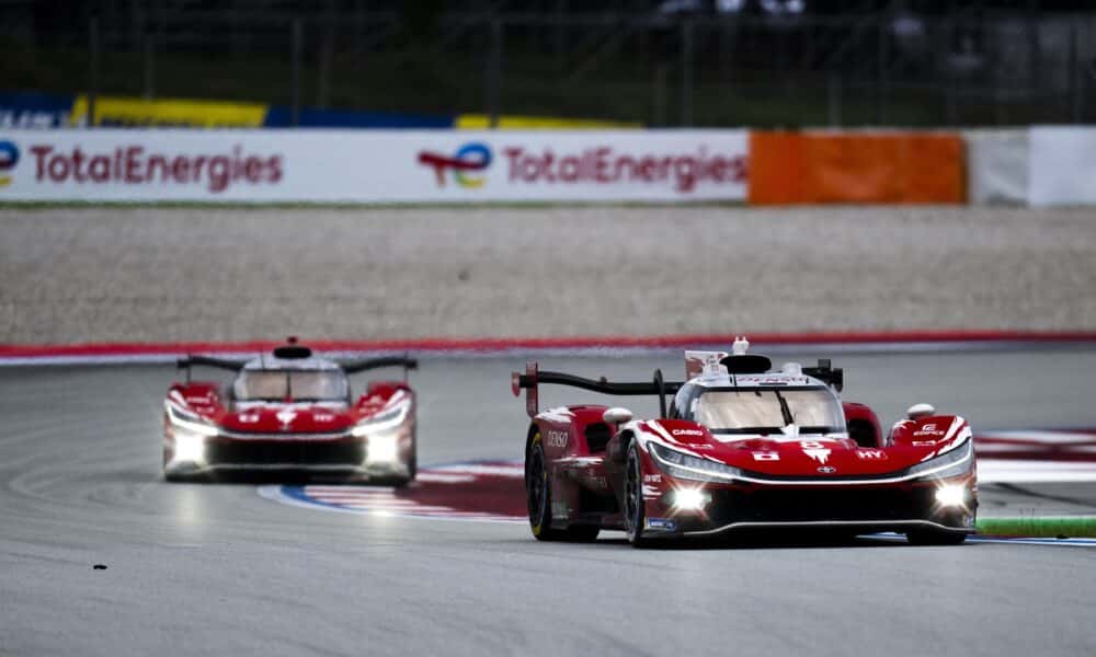 Le due Toyota che hanno dominato la 6 Ore di Barcellona (© FIA WEC / DPPI)