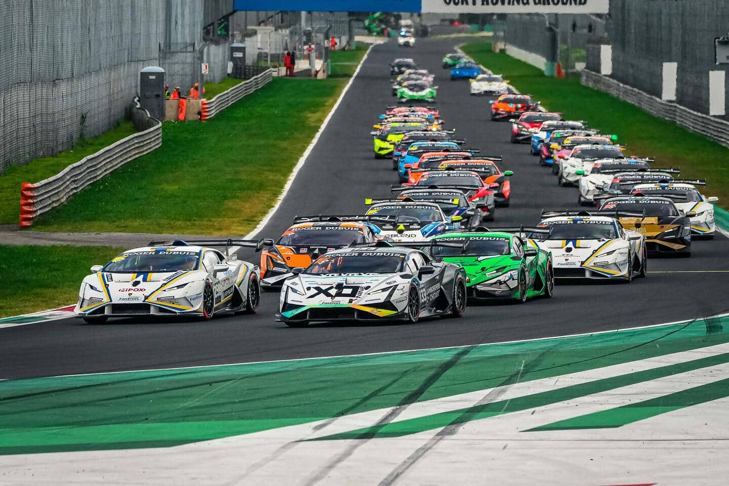 Una partenza delle Lamborghini World Finals 2026 a Monza (© Lamborghini)