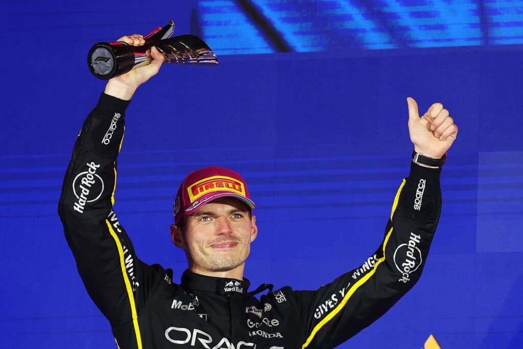 Verstappen sul podio a Singapore nel 2025