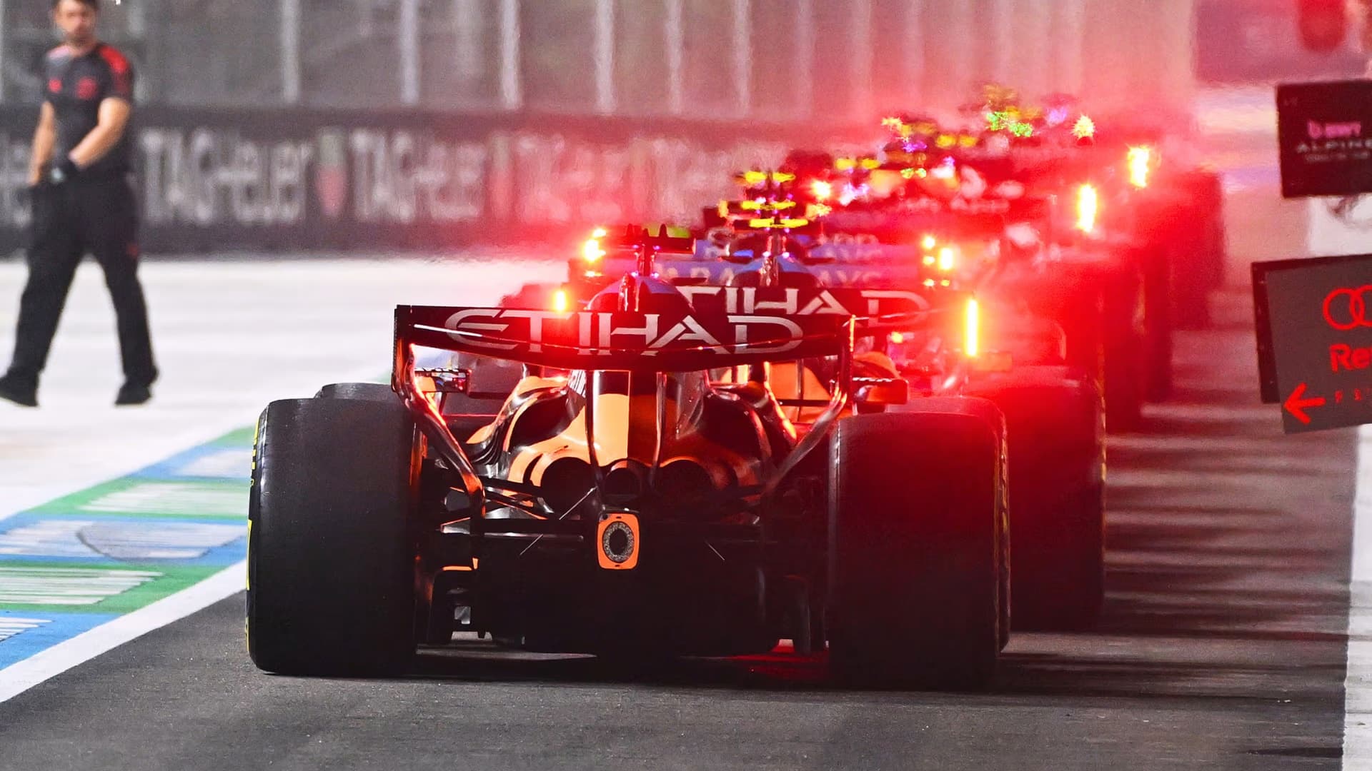 La F1 in azione a Singapore