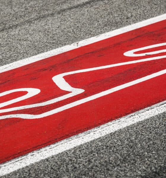 Dettaglio della pit lane del Circuit de Barcelona-Catalunya (© FIA WEC - DPPI)