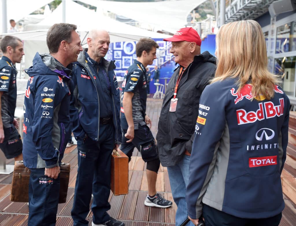 Chris Horner con Adrian Newey e Niki Lauda (© Red Bull Content Pool)