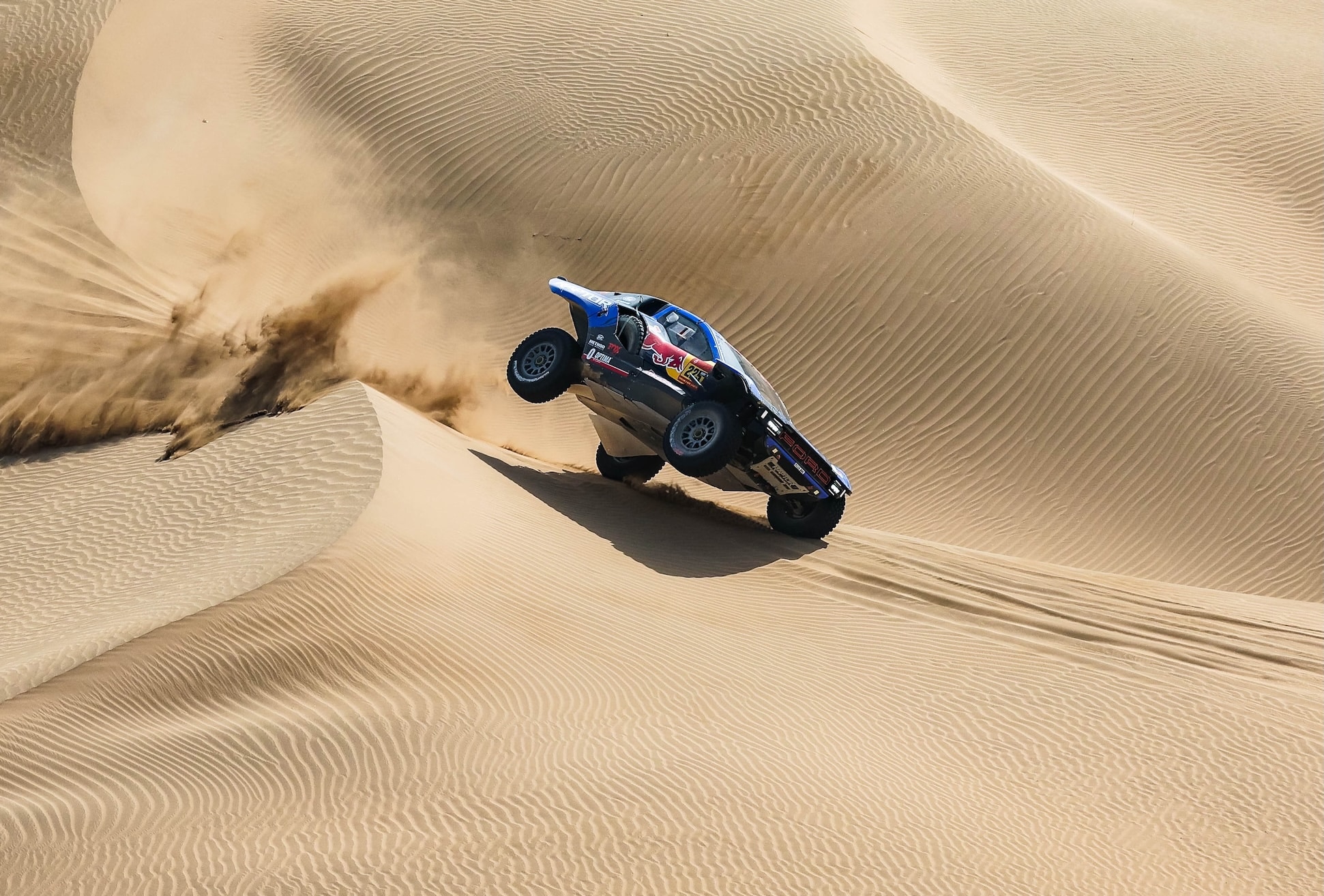 Carlos Sainz durante la Dakar 2025 (© Red Bull Content Pool)